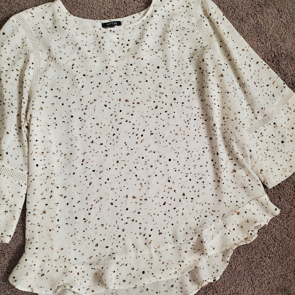 Apt 9 Ruffle top, large - Picture 4 of 12